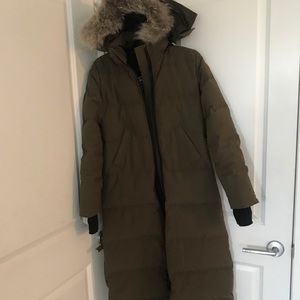 COPY - Canada goose long green coat